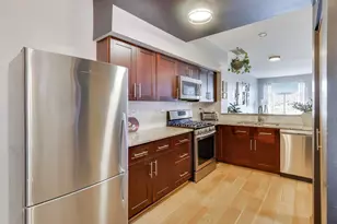 1052 Ripple Dr, Darien, IL 60561 - Photo 3