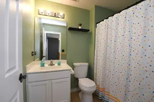 21552 Eich Dr, Crest Hill, IL 60403 - Photo 19