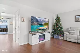 2073 Tuscany Ct, Romeoville, IL 60446 - Photo 7