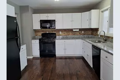 117 Liverpool Drive, Poplar Grove, IL 61065 - Photo 3