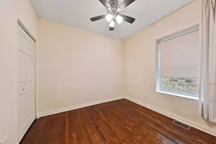 6818 S Chappel Ave, Chicago, IL 60649 - Photo 11