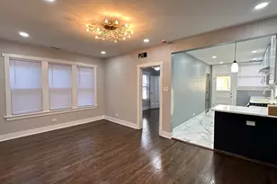 5224 N Bernard St, Chicago, IL 60625 - Photo 9