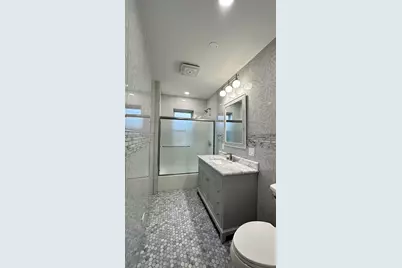 5226 N Bernard Street #2, Chicago, IL 60625 - Photo 7