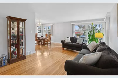 826 Brown Avenue, Evanston, IL 60202 - Photo 3