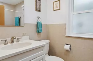 826 Brown Ave, Evanston, IL 60202 - Photo 13