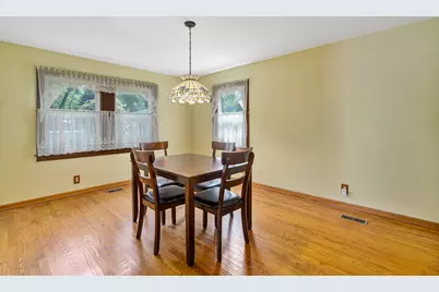 305 Schwab Street, Thornton, IL 60476 - Photo 7