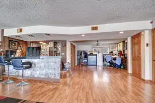 8950 S 85th Ct, Hickory Hills, IL 60457 - Photo 15