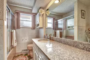 8950 S 85th Ct, Hickory Hills, IL 60457 - Photo 21