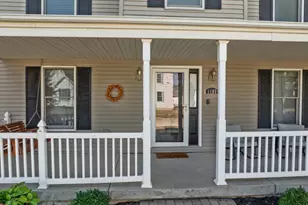 1107 Bull St, Normal, IL 61761 - Photo 9