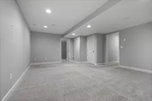 1107 Bull St, Normal, IL 61761 - Photo 35