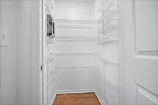 1107 Bull St, Normal, IL 61761 - Photo 17