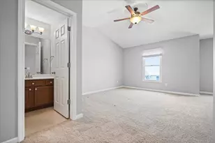 1107 Bull St, Normal, IL 61761 - Photo 25