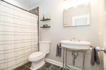 1324 W Pratt Boulevard #1W, Chicago, IL 60626 - Photo 11