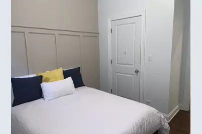 1324 W Pratt Boulevard #1W, Chicago, IL 60626 - Photo 9