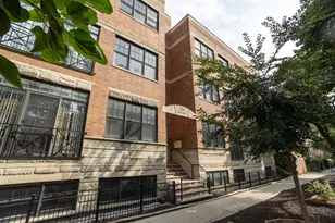 1324 W Pratt Blvd, Chicago, IL 60626 - Photo 1