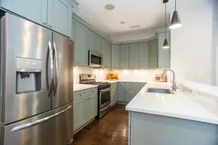 1324 W Pratt Blvd, Chicago, IL 60626 - Photo 3