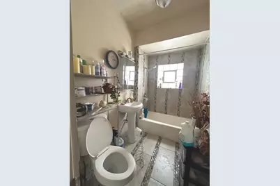 11633 S Parnell Avenue, Chicago, IL 60628 - Photo 5