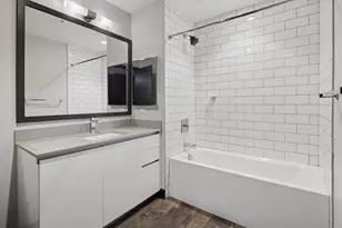 171 N Aberdeen St, Chicago, IL 60607 - Photo 13