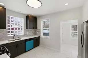 8942 S Aberdeen St, Chicago, IL 60620 - Photo 11