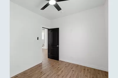 8942 S Aberdeen Street, Chicago, IL 60620 - Photo 23