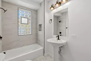 8942 S Aberdeen St, Chicago, IL 60620 - Photo 33