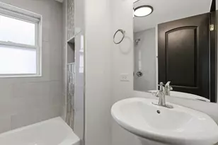 8942 S Aberdeen St, Chicago, IL 60620 - Photo 35