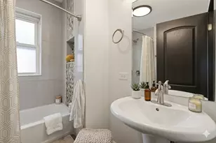 8942 S Aberdeen St, Chicago, IL 60620 - Photo 35