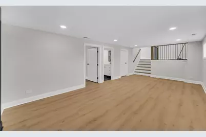 5945 Cleveland Street, Morton Grove, IL 60053 - Photo 9