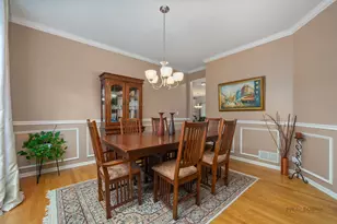 1360 Conrad Ln, Lake Zurich, IL 60047 - Photo 9