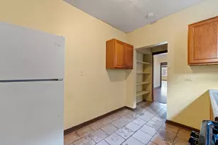 8122 S Evans Ave, Chicago, IL 60619 - Photo 9