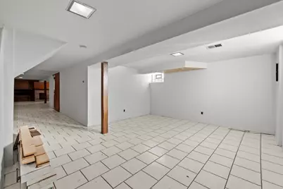 2031 W James Street, Chicago, IL 60609 - Photo 15