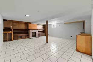 2031 W James St, Chicago, IL 60609 - Photo 13