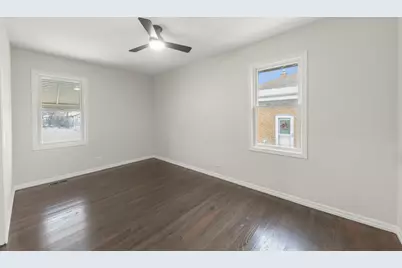 956 S Cadwell Avenue, Elmhurst, IL 60126 - Photo 9