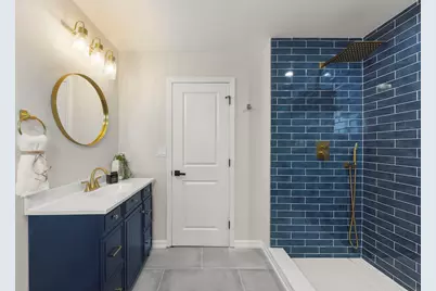 956 S Cadwell Avenue, Elmhurst, IL 60126 - Photo 13