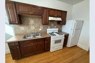 2140 S Clarence Avenue #2S, Berwyn, IL 60402 - Photo 11