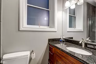 2116 W Potomac Ave, Chicago, IL 60622 - Photo 21