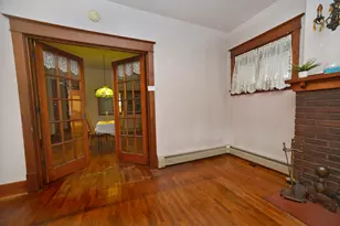 221 E Grove St, Utica, IL 61373 - Photo 3