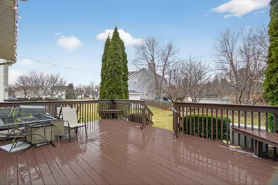 3701 Blue Ridge Drive, Carpentersville, IL 60110 - Photo 23