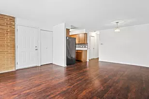 10606 S Depot St, Worth, IL 60482 - Photo 7