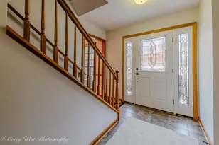 43W510 Tall Oaks Trail, Elburn, IL 60119 - Photo 5