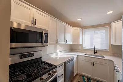 774 Terrace Court #T, Elgin, IL 60120 - Photo 3