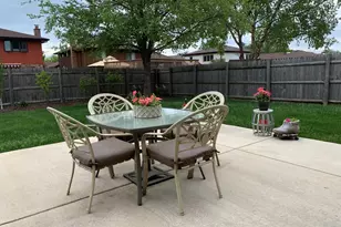 15755 Ridgeland Ave, Oak Forest, IL 60452 - Photo 9