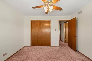 15755 Ridgeland Ave, Oak Forest, IL 60452 - Photo 31