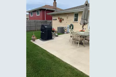 15755 Ridgeland Avenue, Oak Forest, IL 60452 - Photo 7