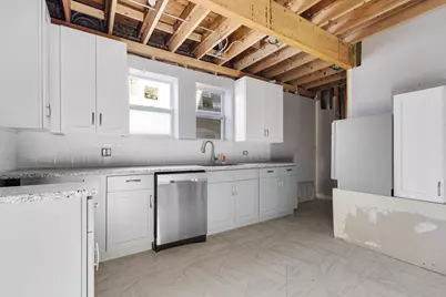 8145 S Euclid Avenue, Chicago, IL 60617 - Photo 7