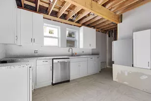 8145 S Euclid Ave, Chicago, IL 60617 - Photo 7