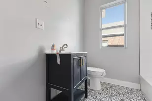 8145 S Euclid Ave, Chicago, IL 60617 - Photo 13