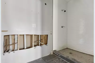 8145 S Euclid Avenue, Chicago, IL 60617 - Photo 11