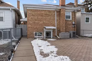3943 N Newcastle Ave, Chicago, IL 60634 - Photo 19