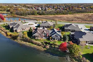 8839 Indiana Hbr Dr, Frankfort, IL 60423 - Photo 3